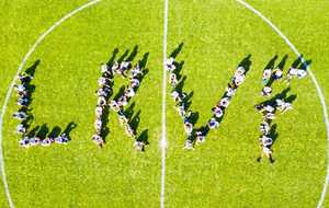 C’EST SÛR, L’ÉCOLE DE FOOTBALL A L’ESPRIT CLUB !