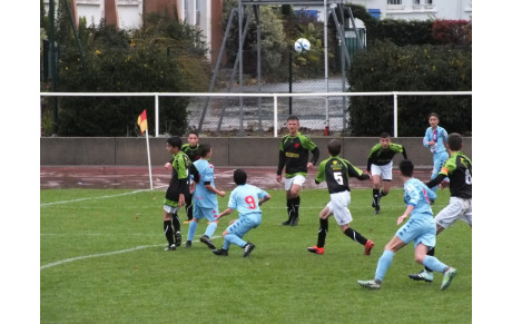 U14 ÉLITE : DIFFICILE VICTOIRE CONTRE SAINT NAZAIRE