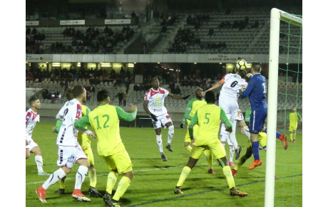 N3 : BEAUCOUP DE REGRETS POUR LA ROCHE VF 