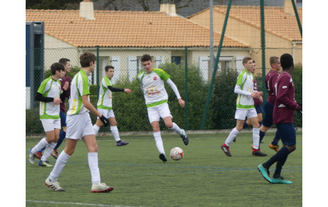 L’ÉQUIPE U18B FAIT UN BOND EN AVANT ET S’ASSURE LE MAINTIEN EN D1