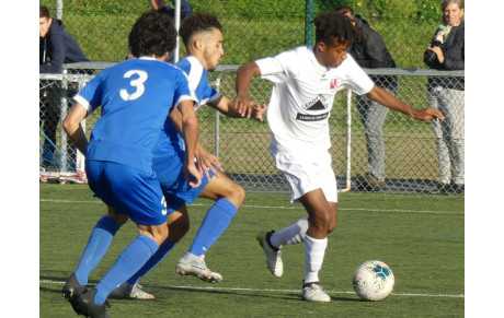UNE DÉFAITE LOGIQUE POUR LES U18 RÉGION
