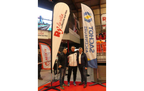 LUC BOUARD AU TOURNOI EN SALLE