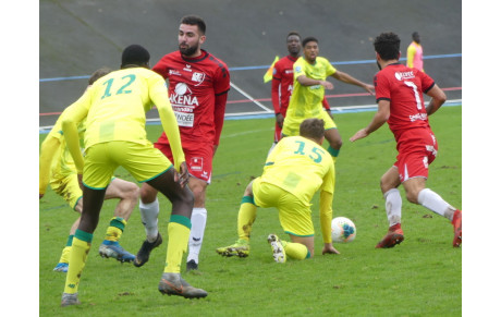 UN BON MATCH NUL POUR LA ROCHE VF CONTRE LE FCN