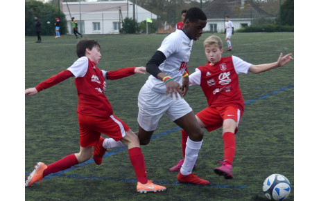 LES U14 DE LA ROCHE VF REMPORTENT LE DERBY CONTRE LUÇON