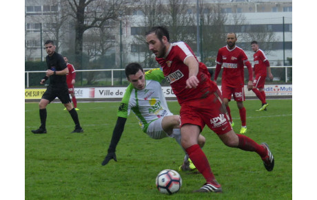 UNE DÉFAITE UN PEU AMÈRE POUR LA R2