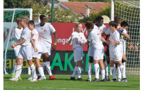 UN BON DÉPART POUR LES U15 R1
