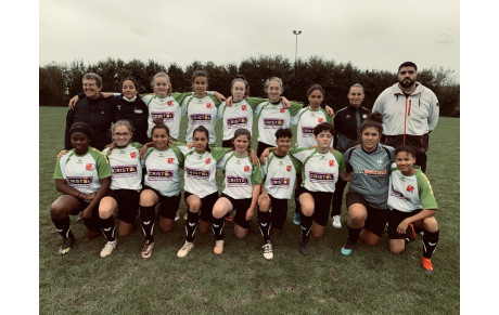 LES U18 F CARTONNENT À LA CHATAIGNERAIE