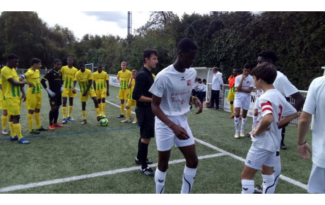 DÉFAITE LOGIQUE DES U15 RÉGION CONTRE LE FC NANTES 